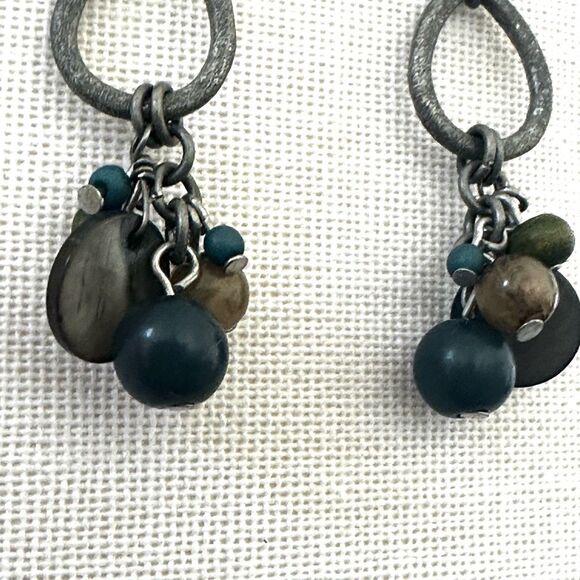 Blue green beaded drop earrings - Picture 4 of 9